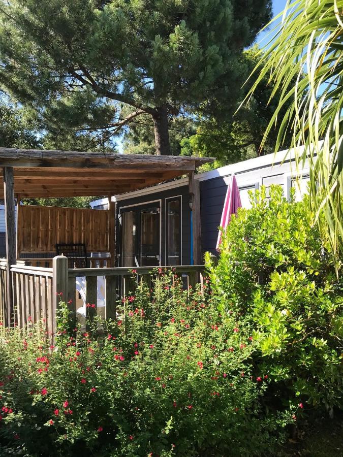 Tahiti Village La Grande Cote 생팔레쉬르메르 외부 사진